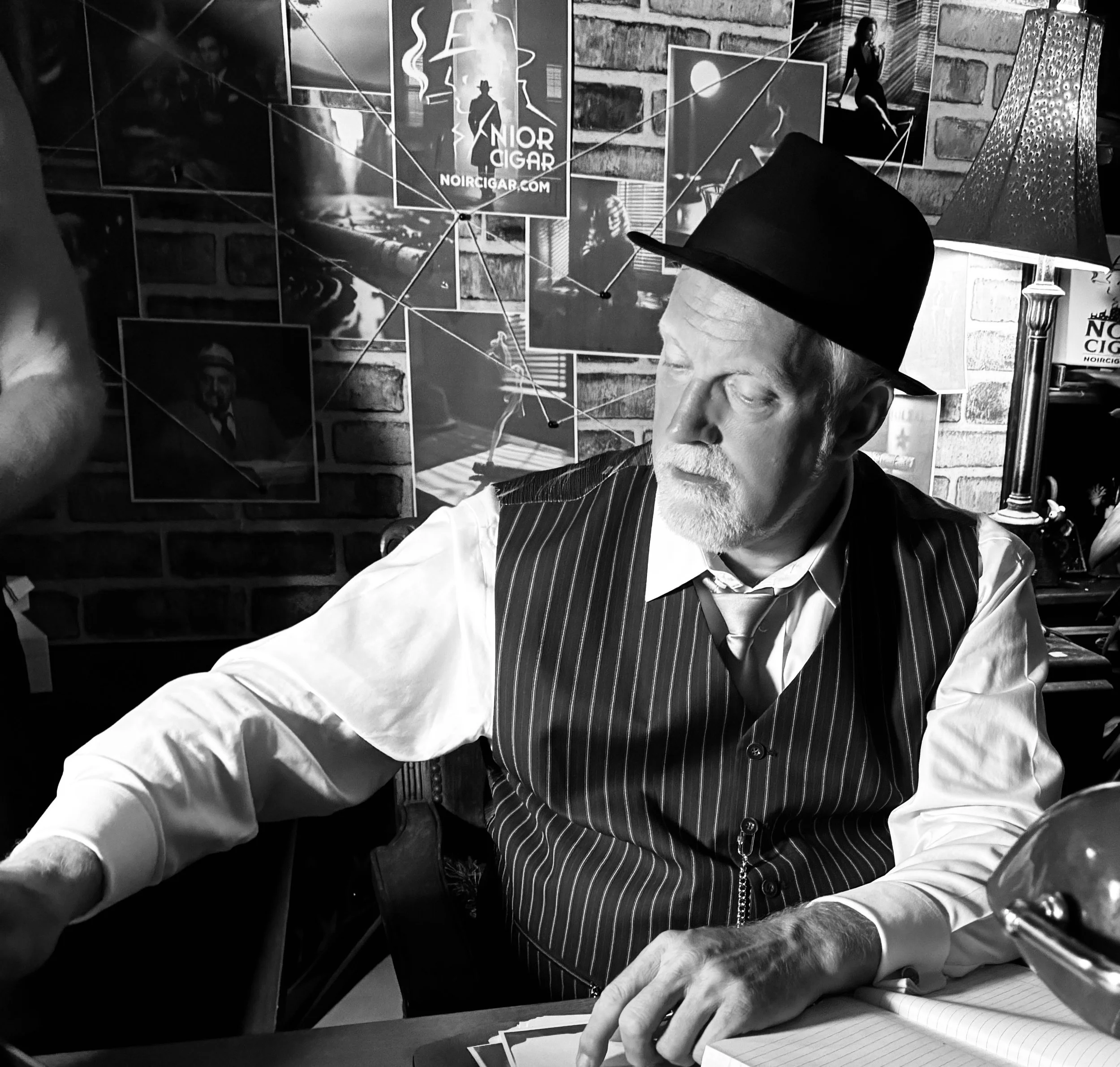 Detective Watson studying crime board — Noir Cigar case file investigation